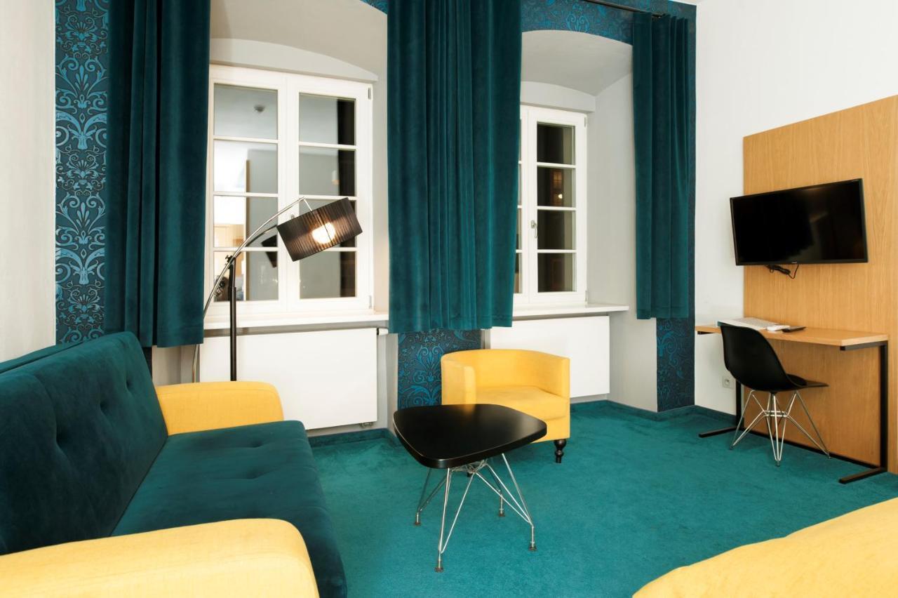 Tcz Wozna Aparthotel Poznan Exterior photo